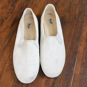 Keds White Canvas Slip On Sneakers size 7.5
